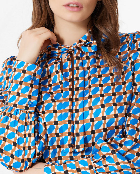 Bluse verschiedene Farben RC